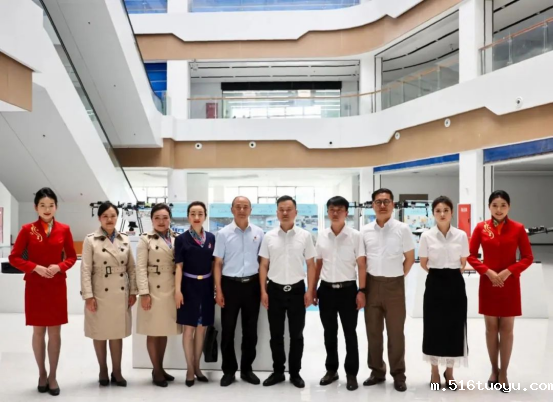 智领未来 飞越无限！成都庆军科技无人机应用技术定向班荣耀启航